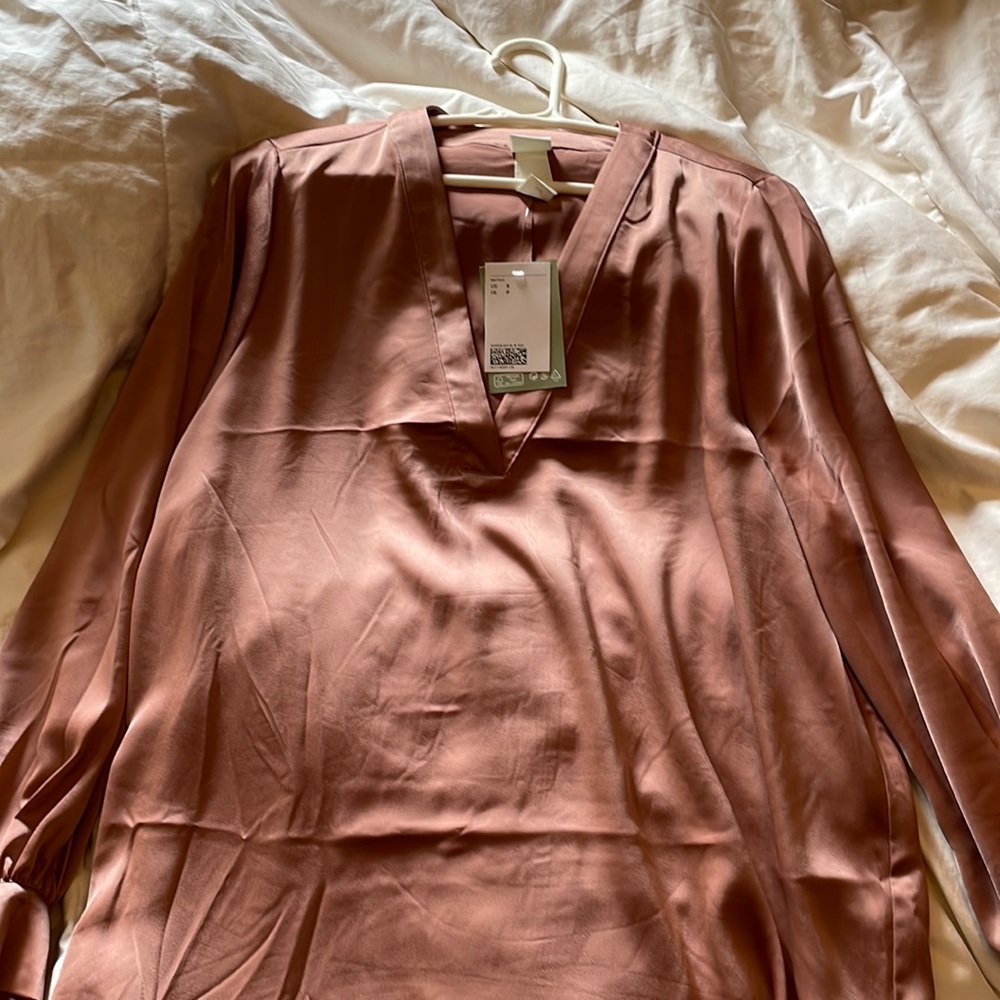 Women’s size small dusty rose tunic. H&M brand